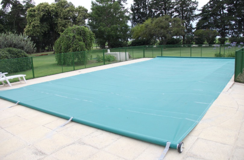 Fabricamos cubrepiletas a medida y según las necesidades de cada cliente. 