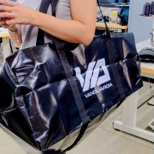 Bolso de mano - PETRÓLEO Y GAS